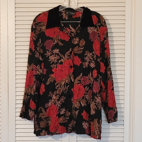 Velvet accented blouse - Picture 1 of 13